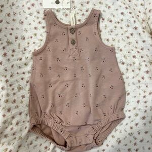 Quincy Mae cherry bubble romper NWT